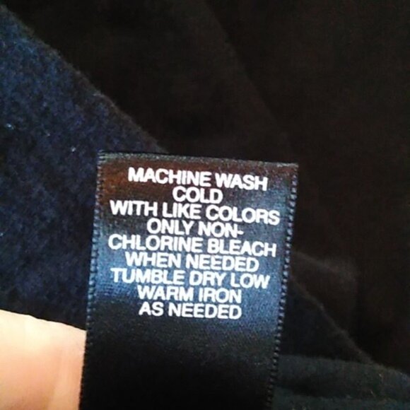 Avenue Black Cotton Drawstring neckline Tee, size 26/28 - Picture 3 of 5